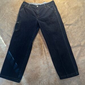 Levi's Black Relaxed Jeans Wide-Leg Style